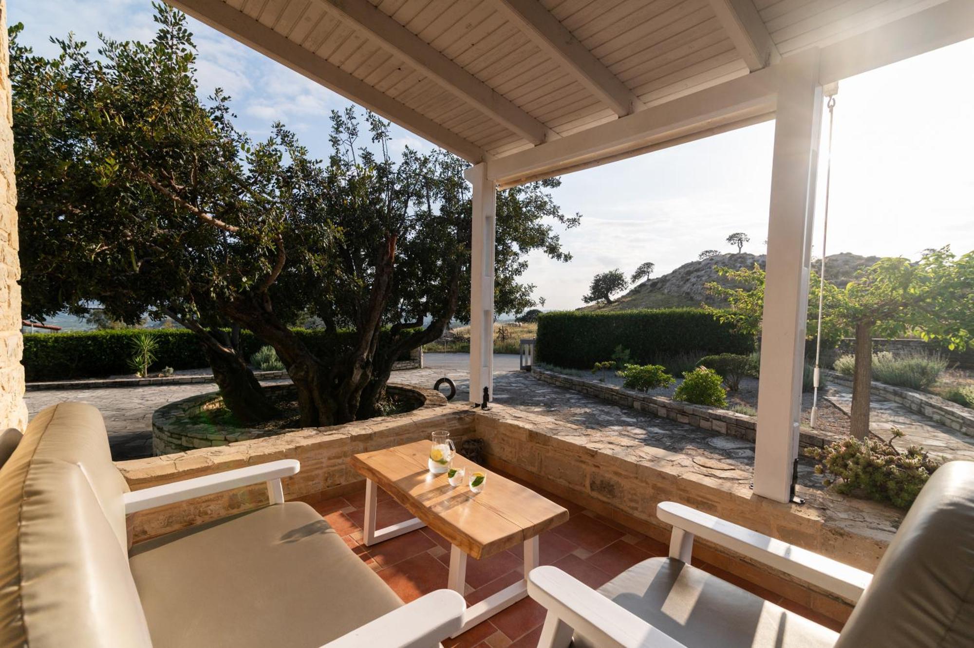 Carob Villa Moírai Buitenkant foto
