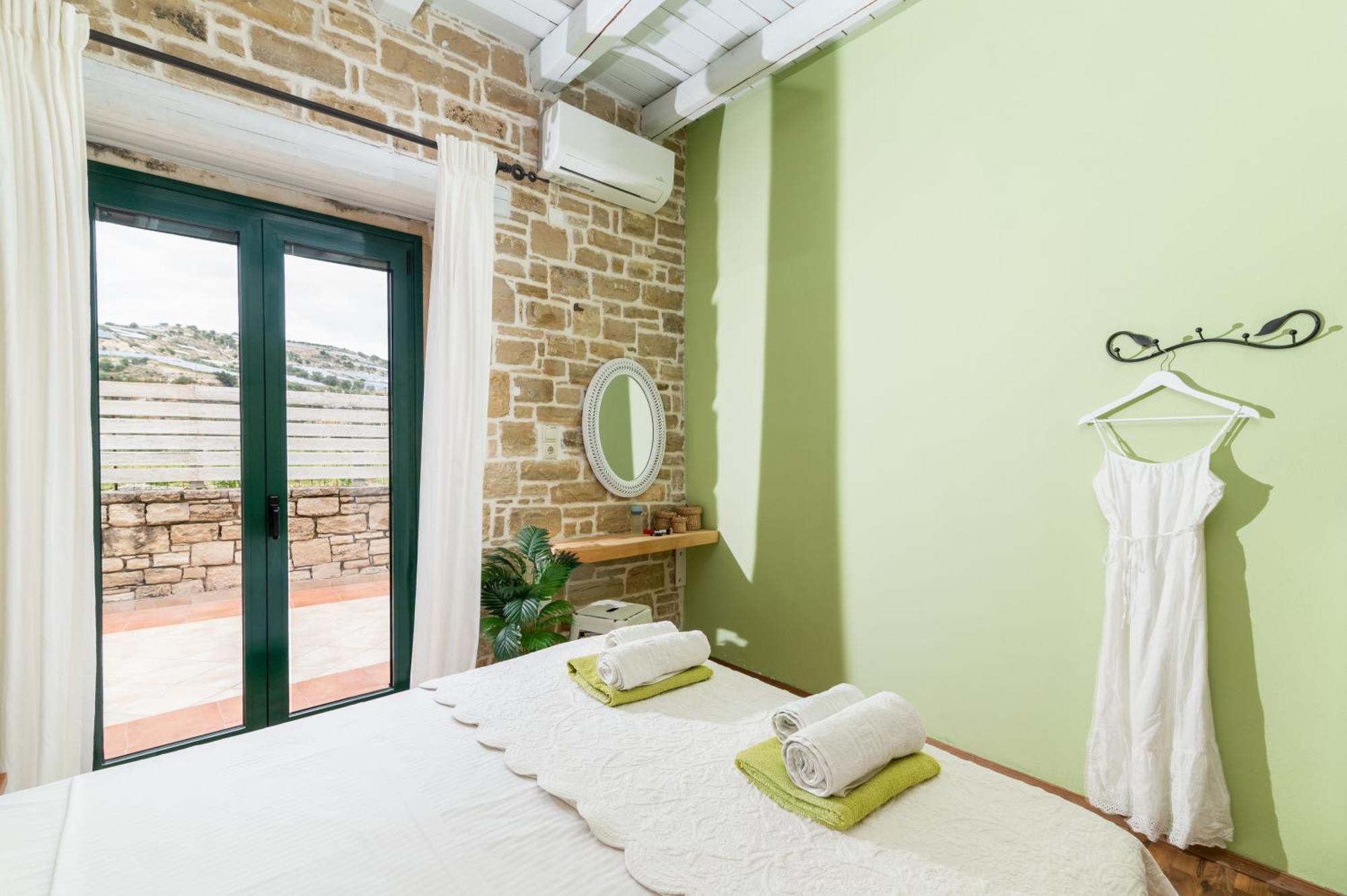 Carob Villa Moírai Buitenkant foto